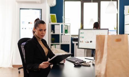 assistant-commercial.JPG